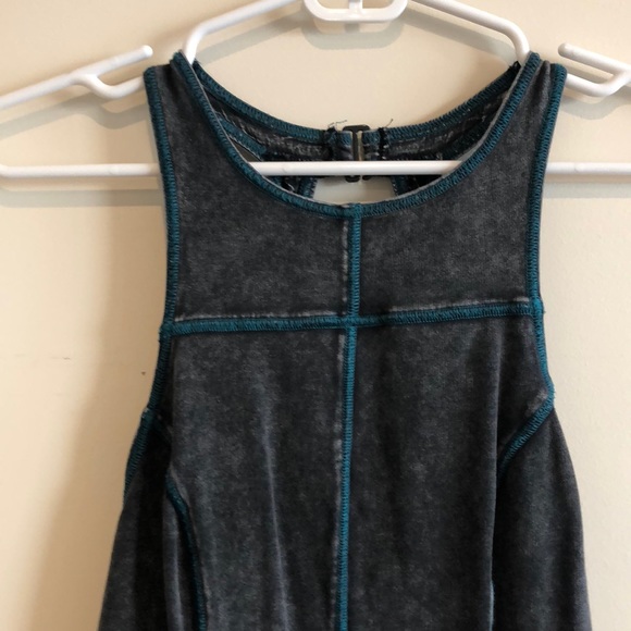 Bodycon Back Detail Dress 💥💥 - Picture 2 of 7